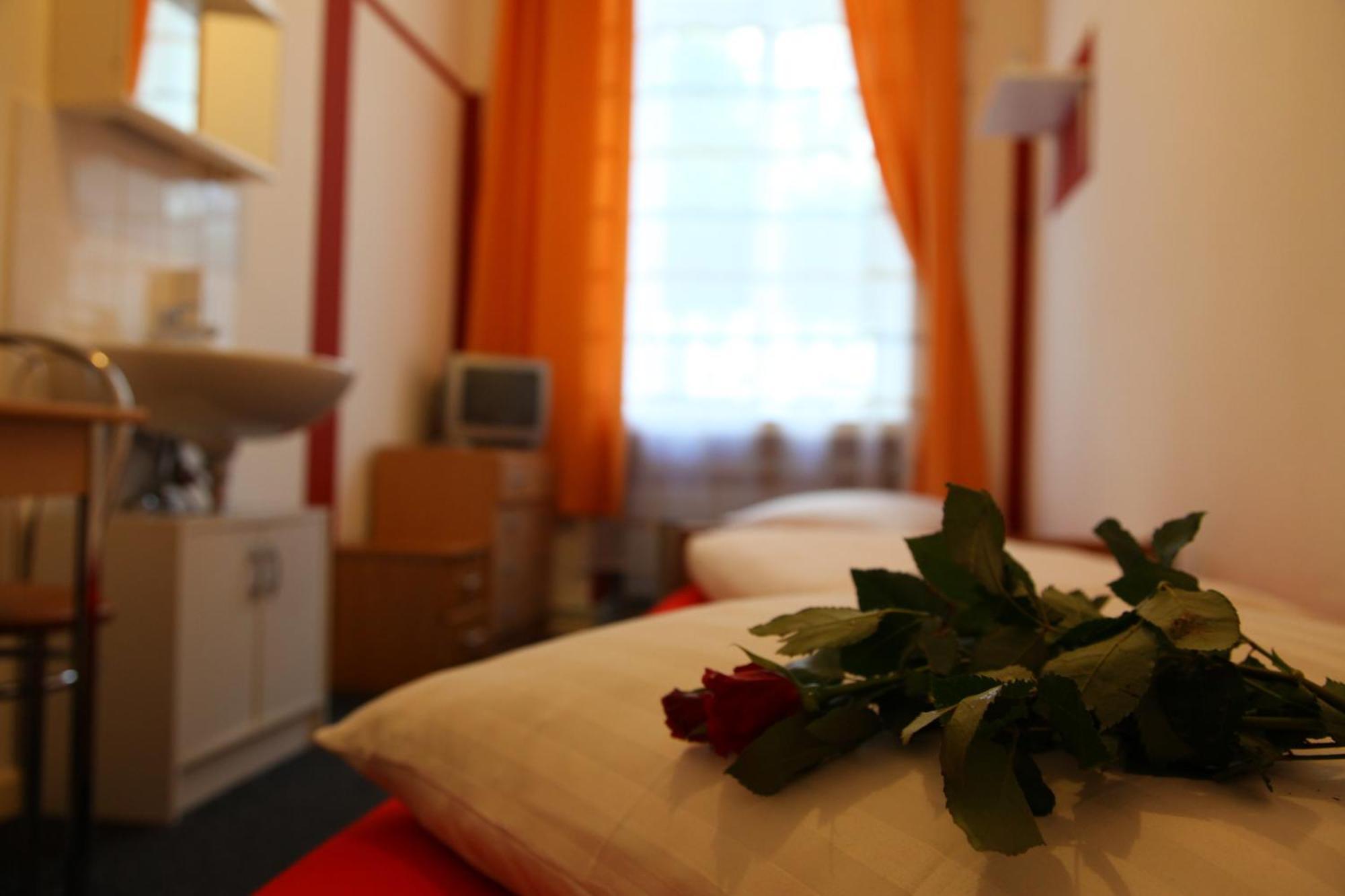 Hotel Pension Insor Berlin Dış mekan fotoğraf